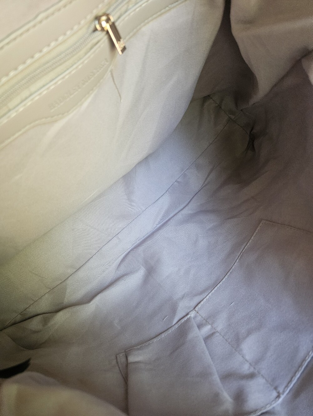 Badgley Mischka Quilted Tote Bag - Picture 8 of 9